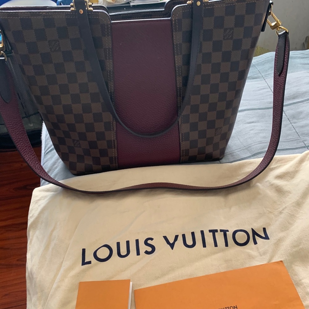 Louis Vuitton handbag EUC! - Picture 1 of 5